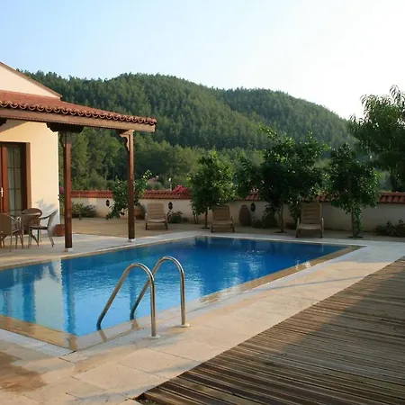 Gultekin Homestay